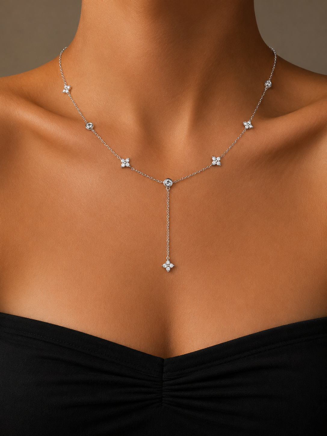 Collier"BLOOM"